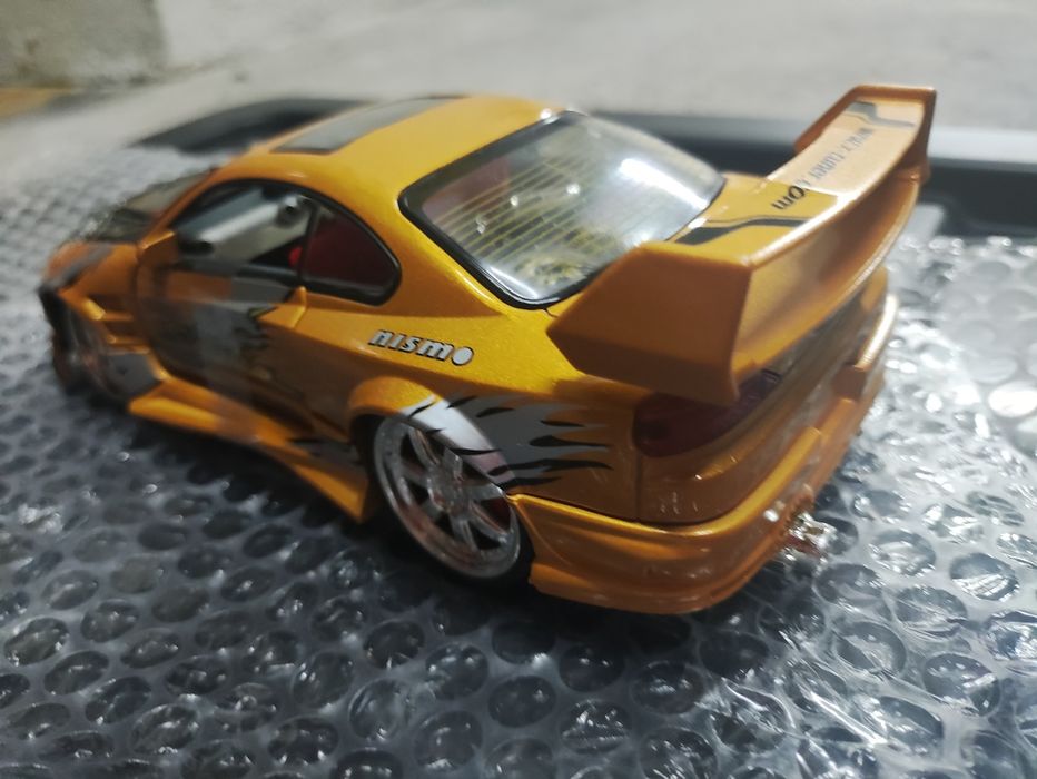 Nissan Silvia S15 1/24 kentoys c/led