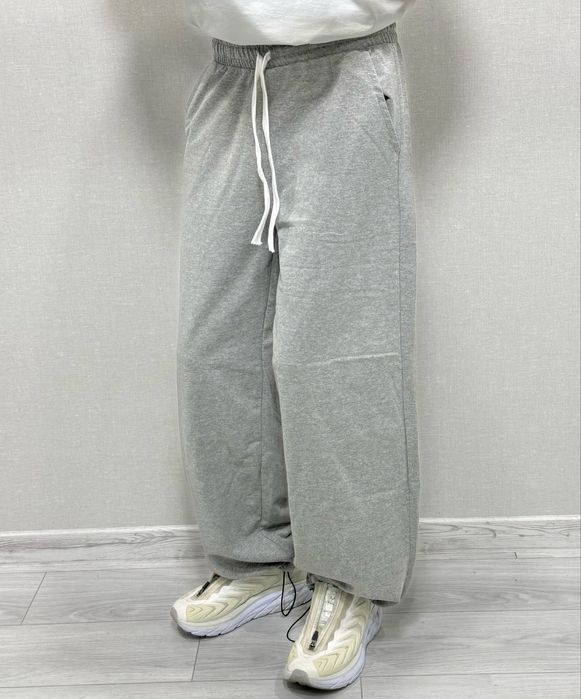 Спортивні штани широкі на утяжках сірі парашути baggy sweatpants нові