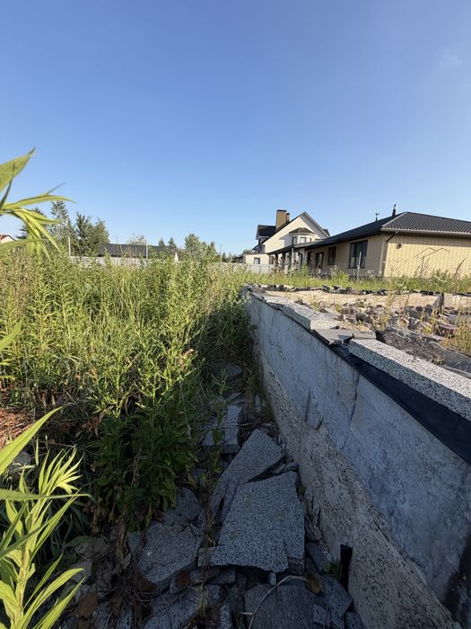 Довжик передмістя Житомира продаж ділянки 12 с в центрі села