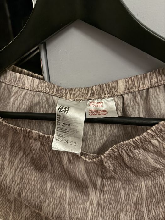 Brązowe spodenki zwierzęcy wzór satynowe s h&m piżama