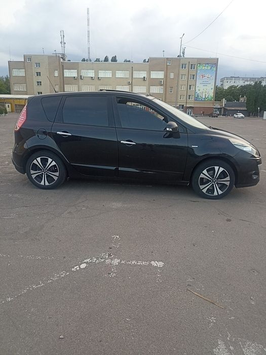 Renault Scenic 2011