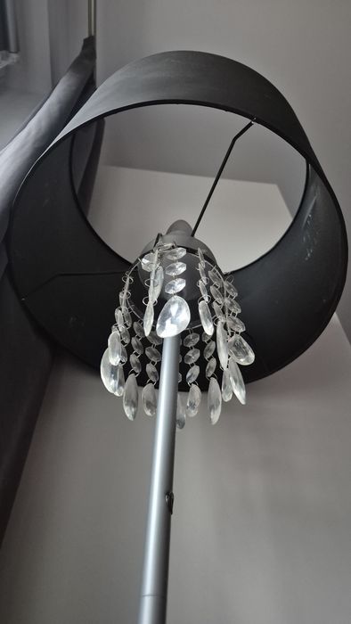 Lampa stojąca czarny abażur