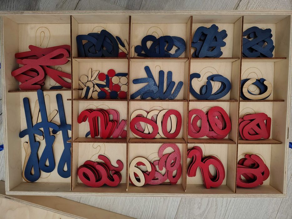 Montessori alfabet pisany KUIKI