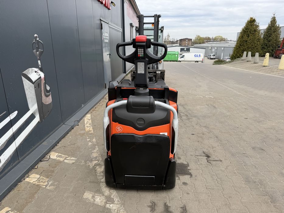 Paleciak elektryczny Toyota BT Lpe 2000 kg 2018 r widły 240 cm wózek