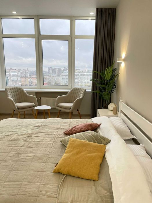 Своя, Аркадія. Стильна та затишна квартира, подобово посуточно Паркінг