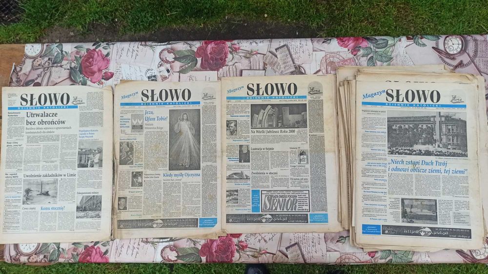 Tygodnik kat. "Niedziela", "Słowo"+ archiwa dot. śmierci Papieża JP2