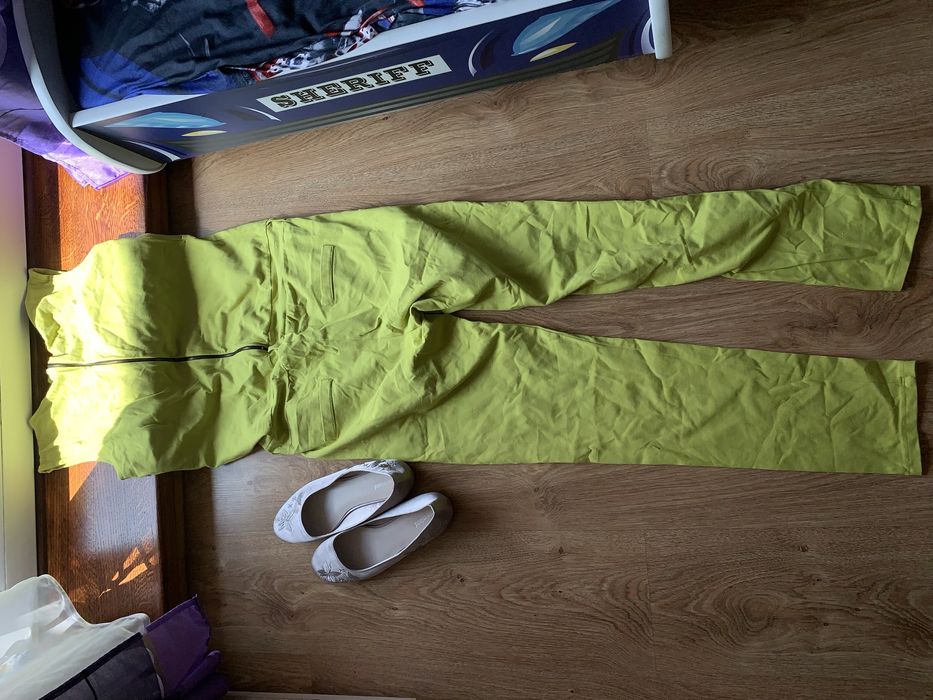 Kombinezon żółty dlugi