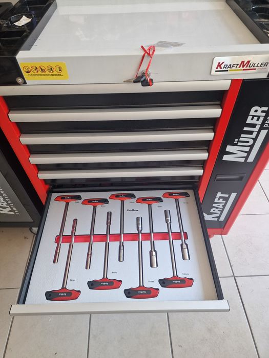 Carrinho de ferramenta de 7 gavetas completas novo