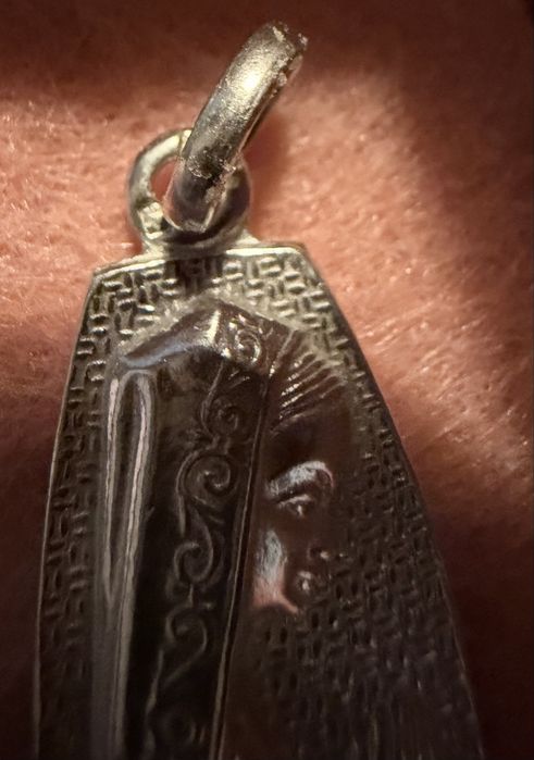 Medalha em prata para fio