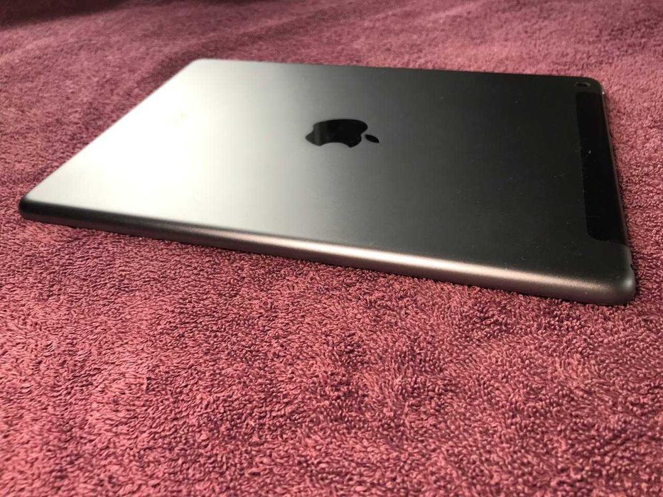 Оригінал Планшет Apple Ipad 5