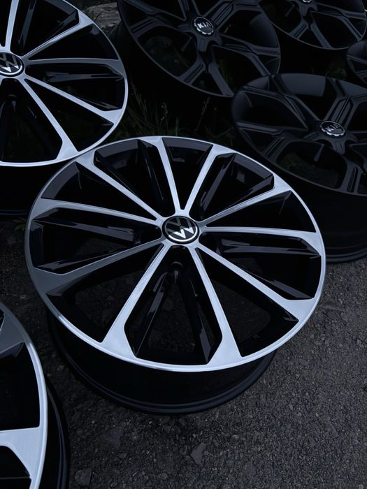 Диски 5/112r19 VW Passat R-line 8J ET 40 Verona