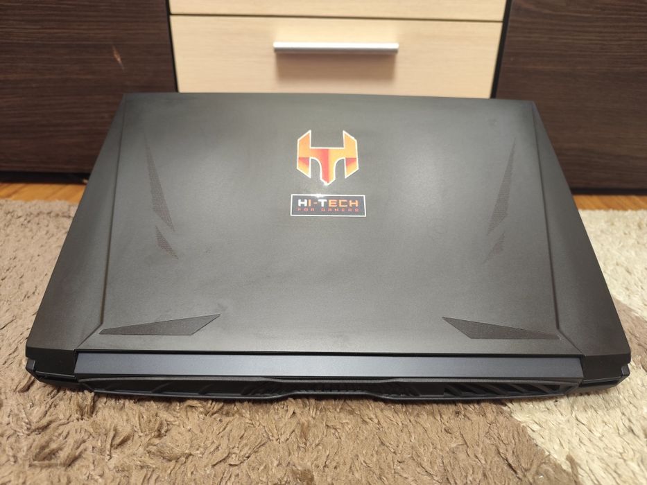 Clevo N860EP 15.6 144гц  i7-8750h/GTX 1060 6gb/16озу/256nvme+1tb hdd