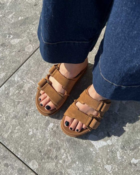 Сандалі UGG - РОЗПРОДАЖ останні пари