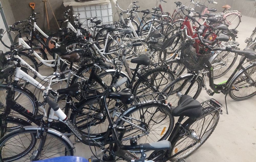 Aluminiowe Turystyczne Miejskie Damki