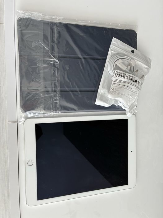 Ipad pro 9’7 на 32 Gb #124д