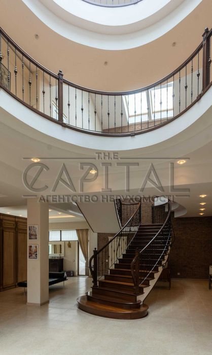 Продажа дома с ремонтом 1200м2 Софиевская Борщаговка Вишневое Крюковщи