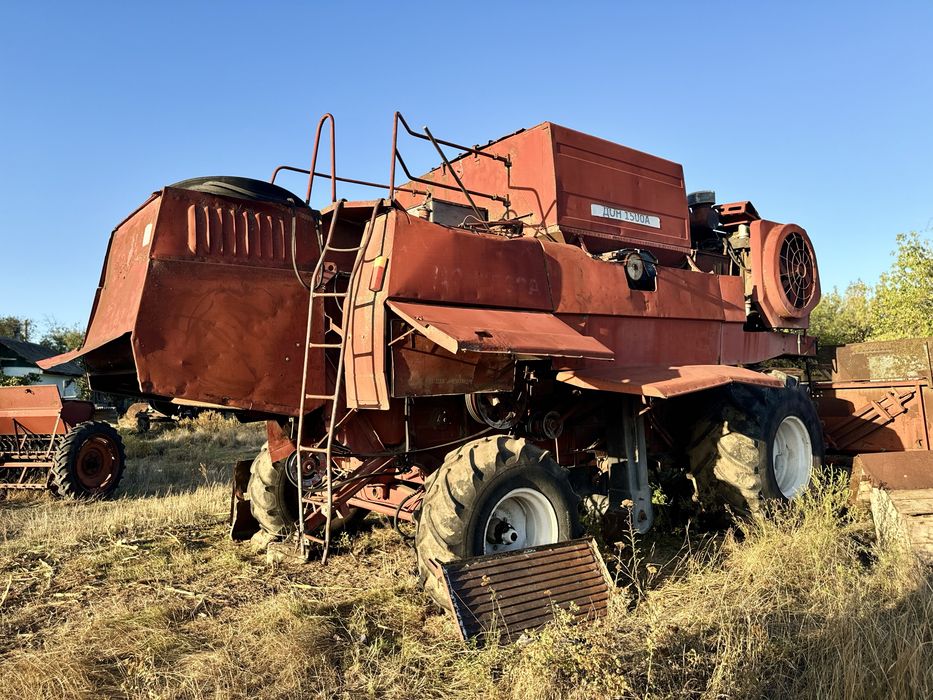 Комбайн дон 1500А