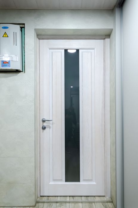 Двері деревʼянні міжкімнатні.