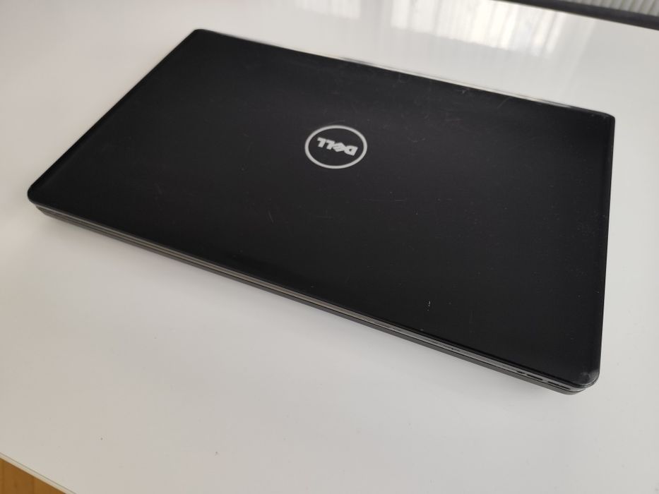 Laptop Dell Inspiron 1564, i3 M330, 3GB RAM, 320GB  HDD, Windows 11