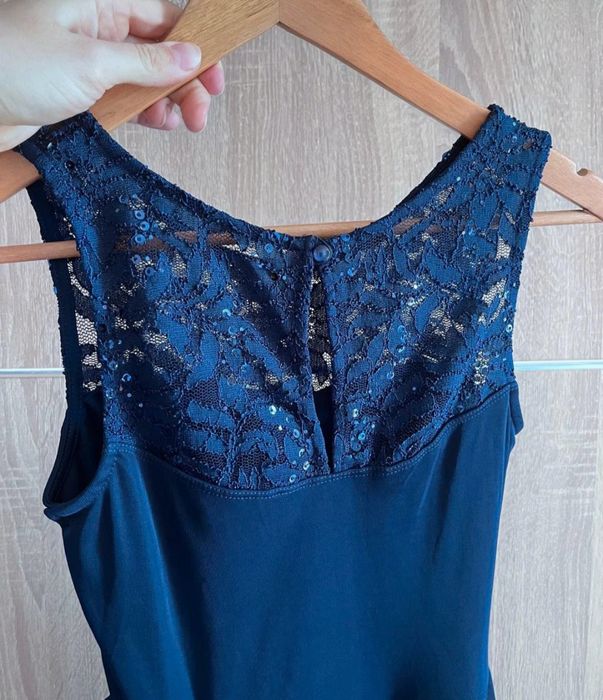 Sukienka damska. Nowa. Rozmiar XS