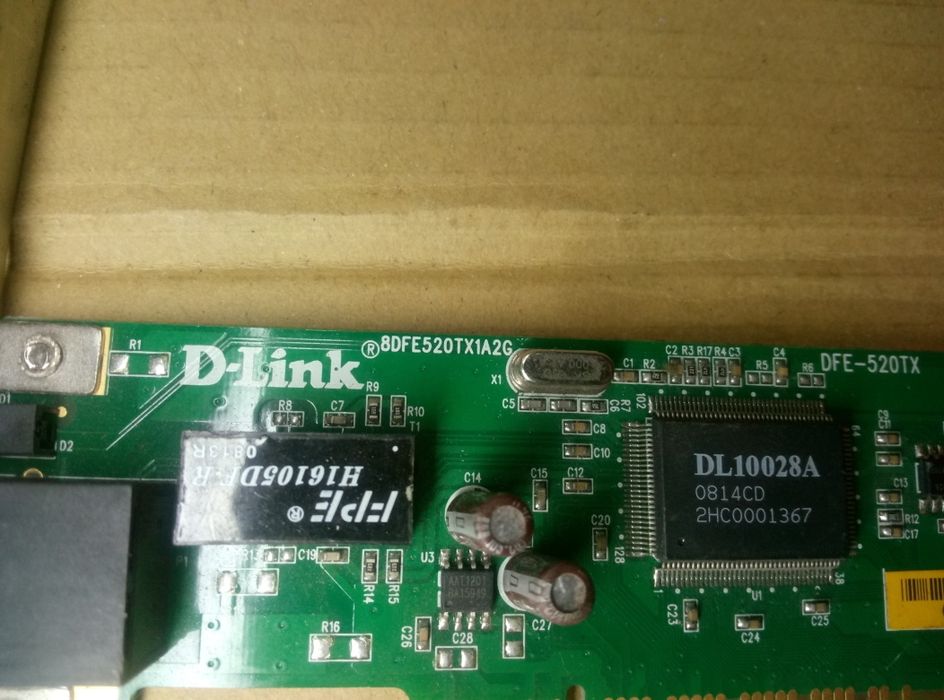 Сетевой адаптер D-Link DFE-520TX, сетевая карта
