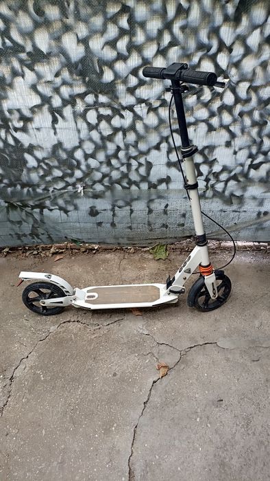 Продам  самокат детский