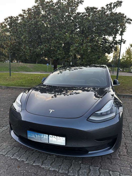 Tesla Model 3 — fotografia 7