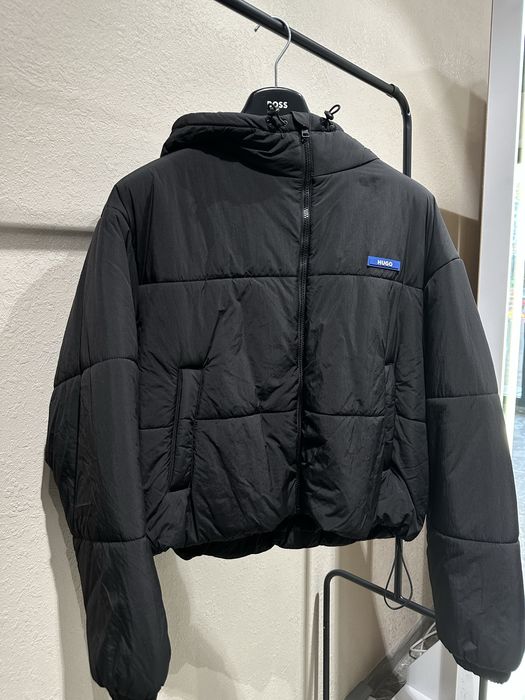 Куртка hugo boss розмір хс та л