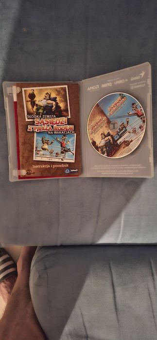 PC sasiedzi z piekla rodem na wakacjach