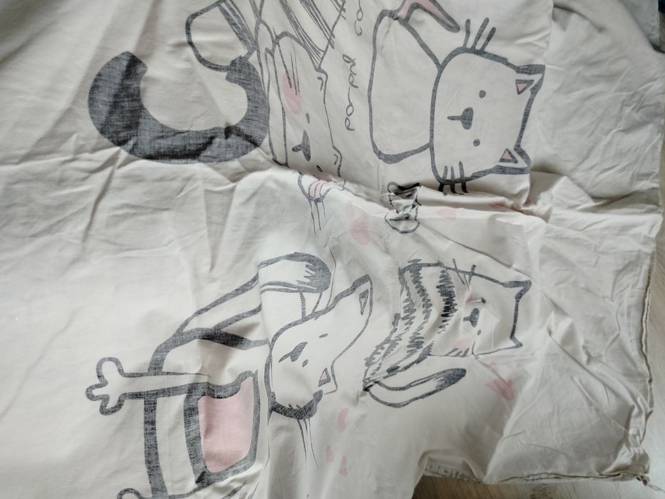 Cztery komplety poscieli 100/135