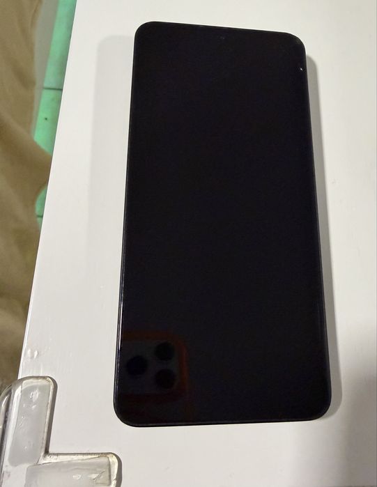 XIAOMI 13T 256GB (1 ano de uso)