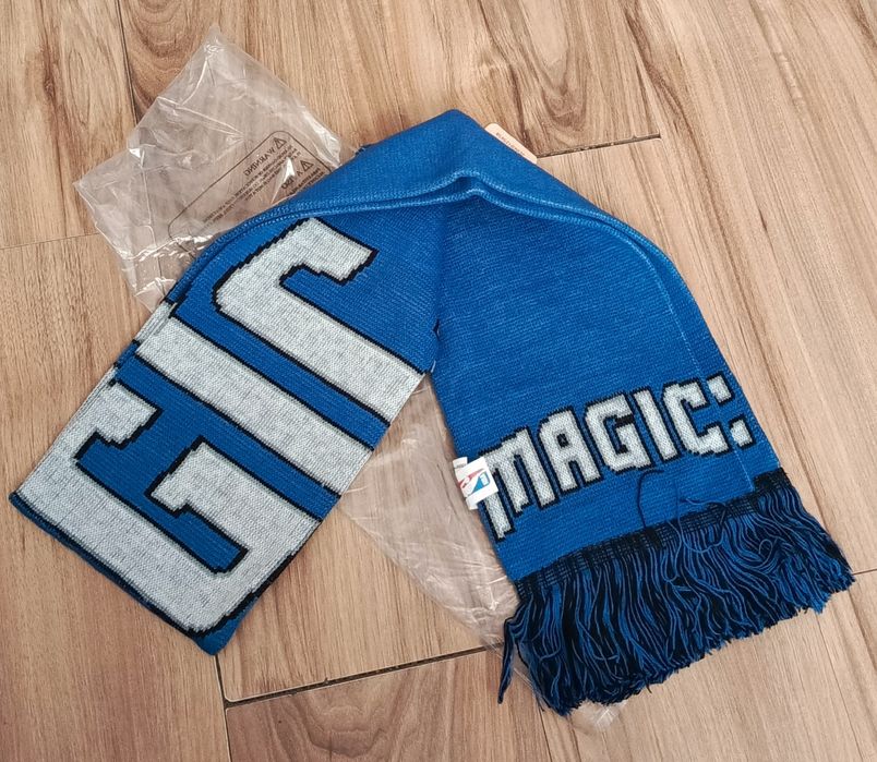 Szalik klubowy NBA Orlando Magic.