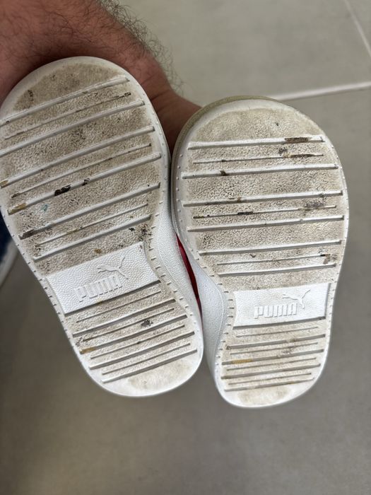 Satatilhas brancas e laranjas tamanho 21