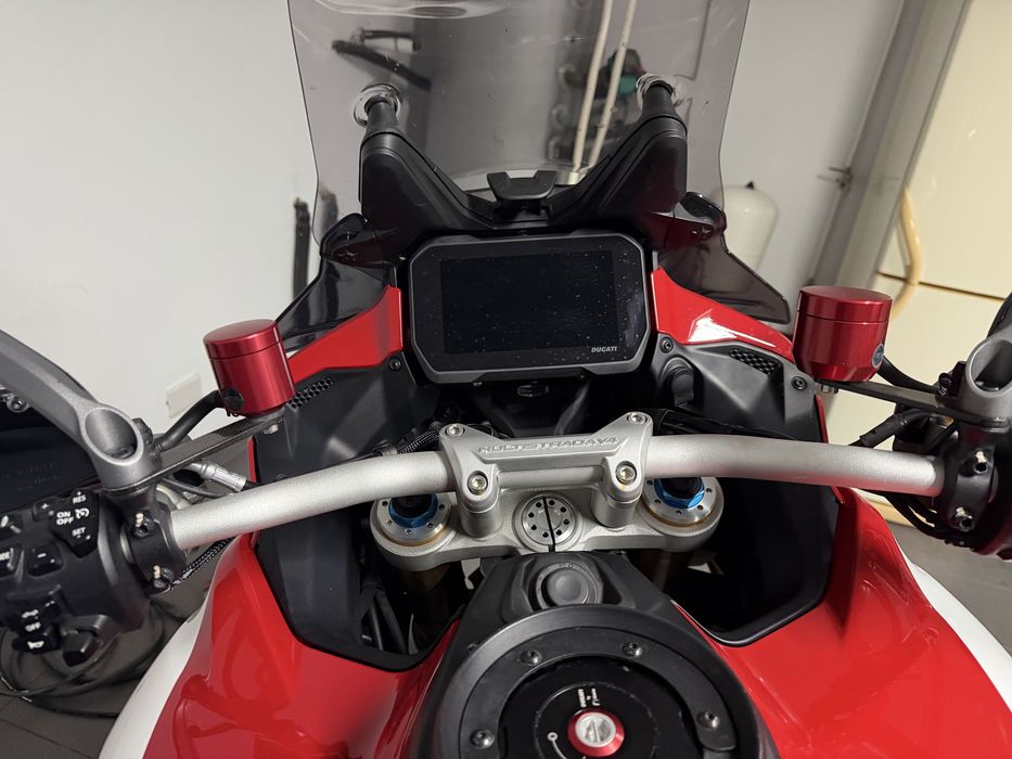 Ducati Multistrada V4 Pikes Peak full  linha completa Akrapovic