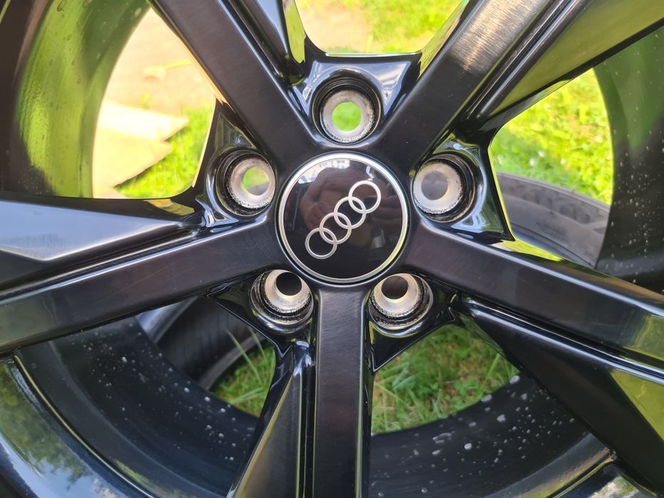 Felgi audi a1 5x100 17" czarne OEM