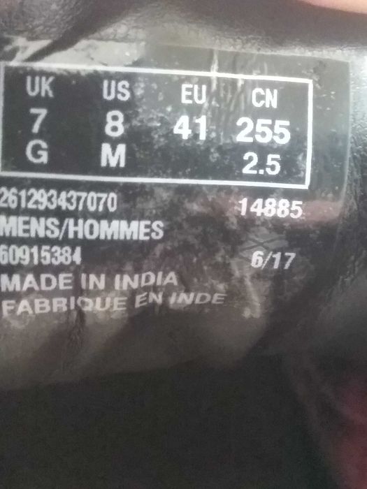 Шкіряні черевики Clarks (оригінал) — Розмір 41 (UK 7)Clarks Collection