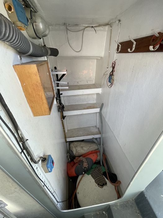 Barco Lancha 12m para Restauro