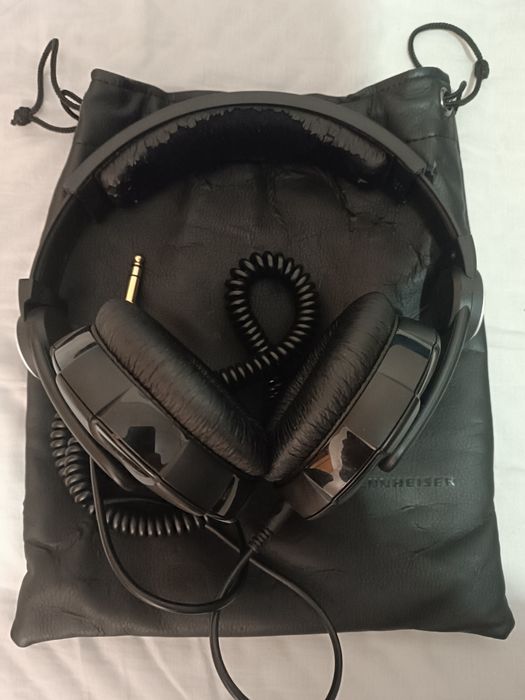 Sennheiser HD 215