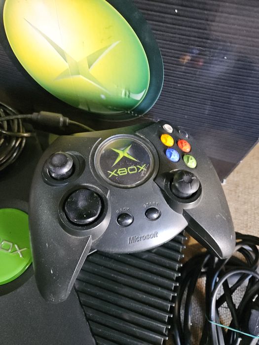 Xbox clássica preta