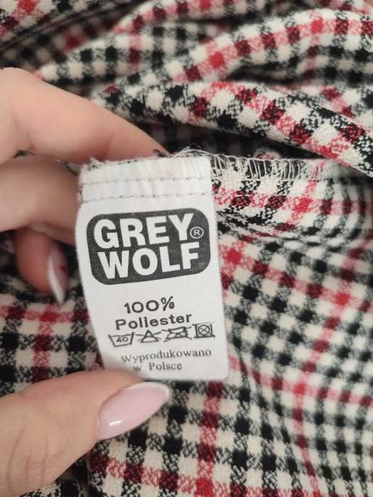 piękna sukienka rozm. M firmy Grey Wolf i rajstopy
