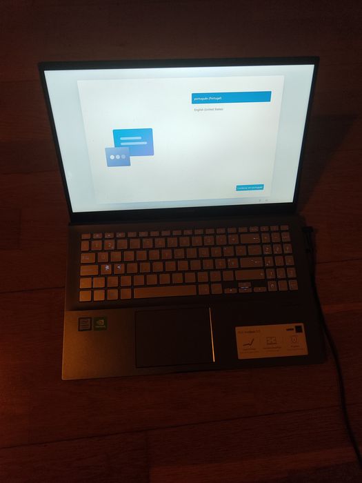 Laptop Asus Vivobook