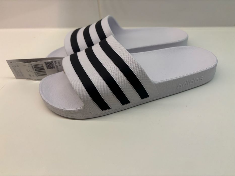Klapki Adidas Classic cloudfoam 43/44  new pro