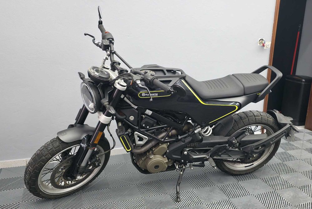 2019 Husqvarna Svartpilen 401