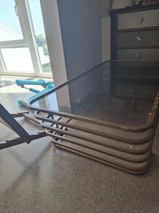 Mesa baixa de sofás