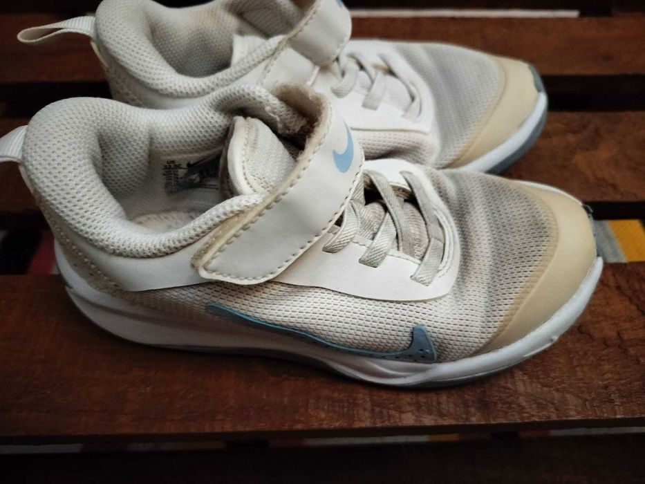 Ténis Nike número 30 em boas condições