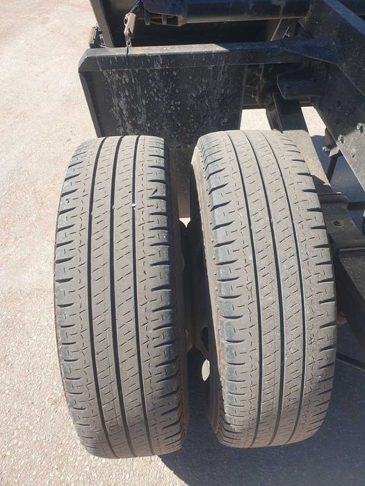 Mitsubishi Canter trivasculante