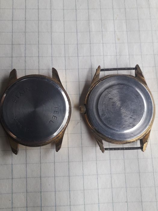 Продам часы луч кварцевые СССР