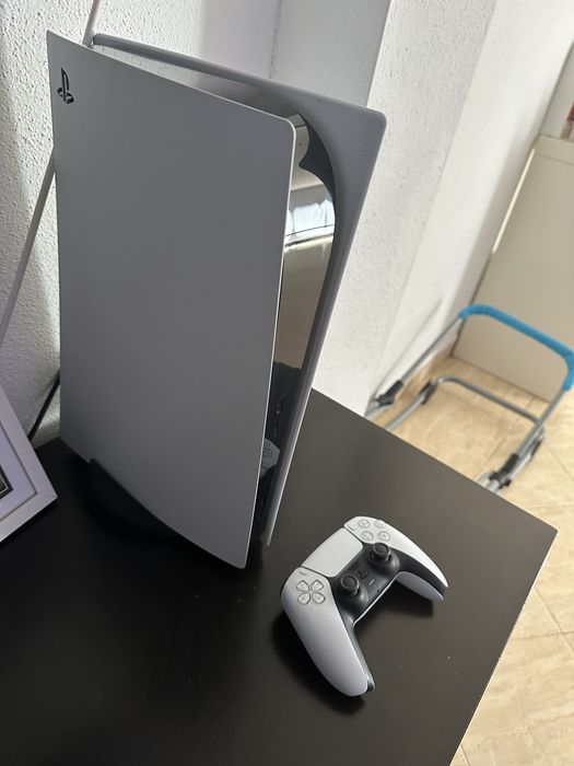Ps5 com 2TB de memoria e caixa