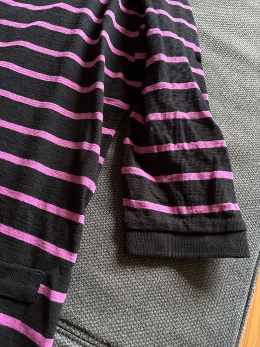 Sukienka orsay oversize w paski różowo czarne z guzikami