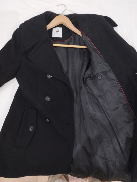 Sobretudo preto Marie Lund como novo